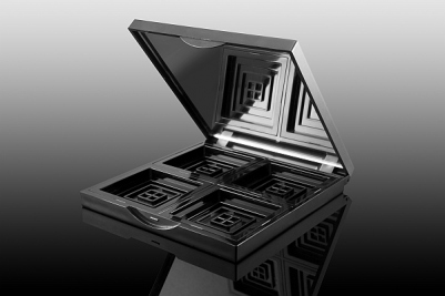 Opakowanie na cienie...